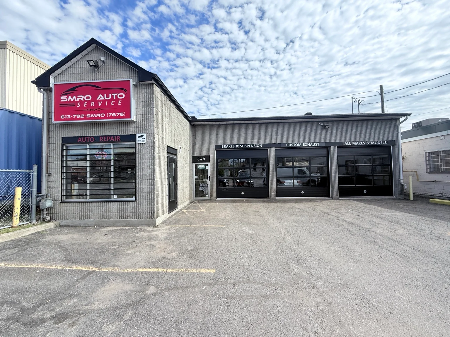 SMRO Auto Service shop exterior at 849 Boyd Avenue